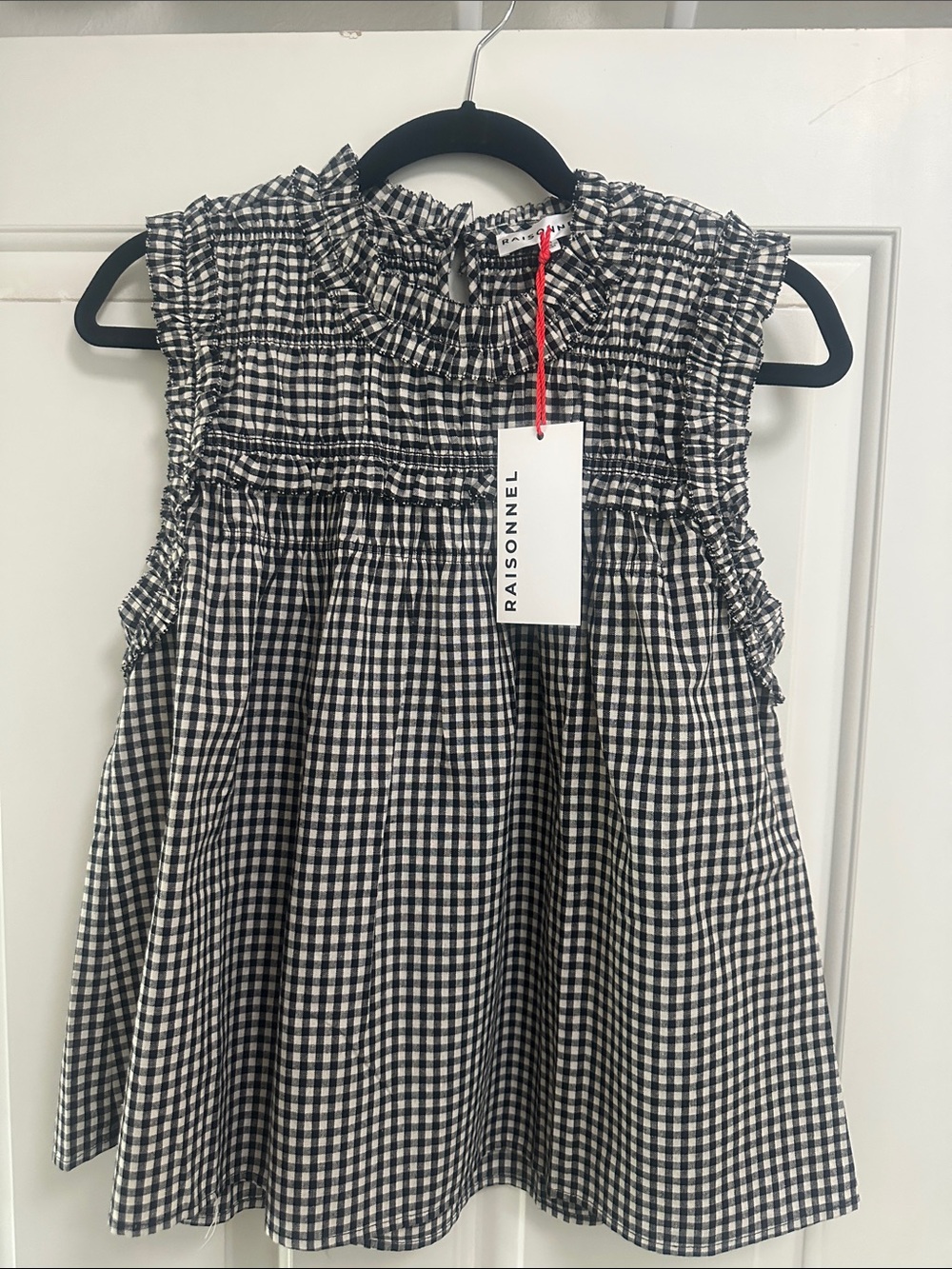 RAIS0NNEL Black & White Gingham Smocked Sleeveless Top size M. NWT
